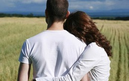 Chuyện tình "kiều nam" và nữ đại gia nặng mùi kim tiền