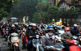 Hà Nội thu phí bảo trì đường bộ với xe máy