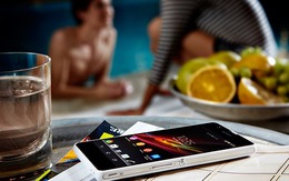 Xperia ZR chính thức ra mắt, chống nước tốt hơn cả Xperia Z