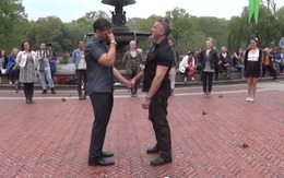 Clip flashmob cầu hôn của cặp đôi đồng tính nam ở Mỹ