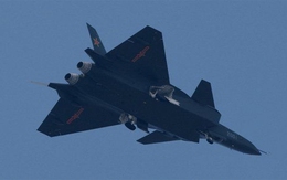 Trung Quốc tố Mỹ do thám chiến đấu cơ tàng hình 'nhái’ J-20