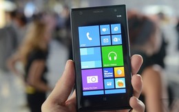 Cận cảnh Lumia 1020 - Smartphone chụp hình "khủng" nhất thế giới
