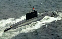 Nga đang huấn luyện lực lượng tàu ngầm Trung Quốc?