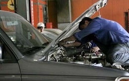 Giúp việc theo giờ, trông xe... lương cao hơn nhân viên ngân hàng