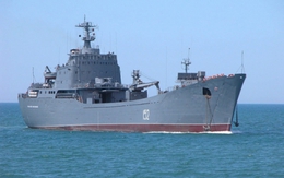 Nga điều tàu chiến chở "hàng đặc biệt" tới Syria
