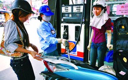 Xăng dầu lãi to vẫn kỳ kèo chuyện nộp thuế