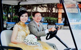 Đại gia Lê Ân và ông chủ Đại Nam thi nhau 'nịnh' vợ