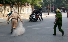 CSGT Thanh Hóa bắn bùi nhùi bắt xe lạng lách