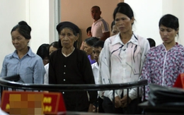Con trai, con dâu quyết kiện cho mẹ già 81 tuổi ngồi tù