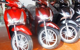 Honda SH màu mới bị đội giá hơn 2 triệu đồng