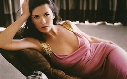 Catherine Zeta Jones: Người giữ lửa hôn nhân hiếm hoi ở Hollywood