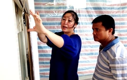 Trọn ngày 'lăn xả, gào nói' cực nhọc của NSND Hồng Vân