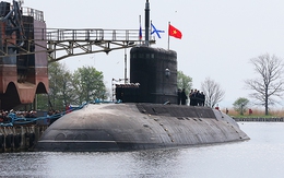 Việt Nam - Nga ký biên bản chuyển giao tàu ngầm đầu tiên