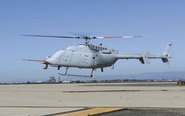 Hải quân Mỹ nhận "chim lửa" MQ-8C thứ hai