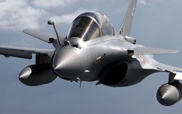 Pháp "nịnh nọt" Malaysia mua chiến đấu cơ Rafale