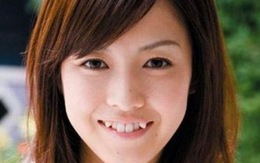 Nhật Bản: Thiếu nữ đua nhau đi trồng răng ma "cà rồng"