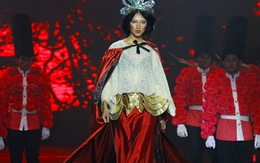 Huyền Trang xuất hiện ngoạn mục trên sân khấu "Đẹp Show 11"