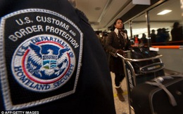 Phát hiện lô hàng chứa 18 đầu người ở sân bay Mỹ