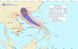 Bão Rumbia vào biển Đông