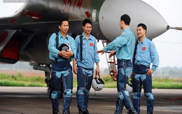 Phi công Su-30MK2V Việt Nam xuất hiện trên báo Trung Quốc