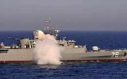 Iran hạ thủy khu trục hạm tên lửa tự chế