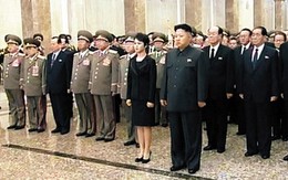 Hé lộ trật tự quyền lực mới ở Triều Tiên qua ảnh