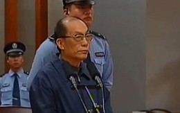 Cựu Bộ trưởng Đường sắt Trung Quốc khóc trước tòa