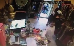 Clip: Mẹ phối hợp cùng con gái trộm điện thoại ở Hà Nội