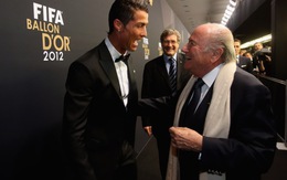 Bực mình với Blatter, Ronaldo quyết không tới Gala Quả bóng vàng