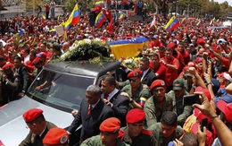 Biển người đưa rước linh cữu cố Tổng thống Hugo Chavez