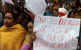 Ấn Độ: Sắc lệnh tử hình kẻ hiếp dâm là "sự phản bội"