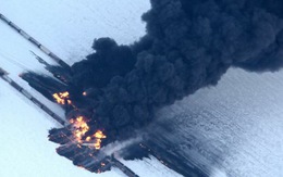 Mỹ: Tàu chở dầu phát nổ dữ đội