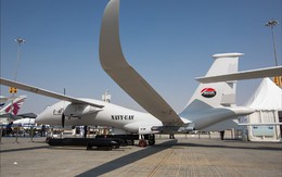Đã mắt với dàn trực thăng và UAV "khủng" tại Dubai