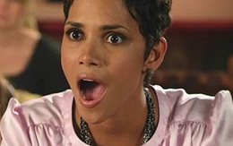 Halle Berry ngâm vòng 1 trong rượu để quay phim