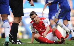 Sốc: Arsenal sắp "bán tống, bán tháo" Ozil