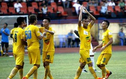 5 điểm nhấn vòng 3 V-League 2014: Nổi cộm trọng tài