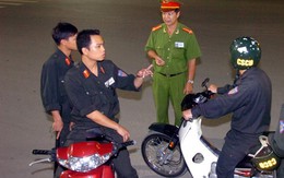 Từ 1/7, cảnh sát cơ động được trang bị tàu thủy, máy bay