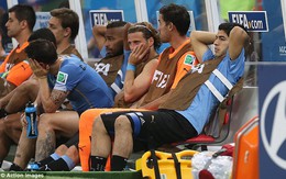 Uruguay gặp thảm họa với Luis Suarez