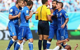 Thẻ đỏ đầy tranh cãi của Italia