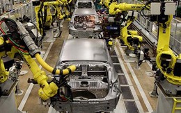 Đại gia xe chuyển giá, hốt bạc thế nào trên thế giới và Việt Nam?