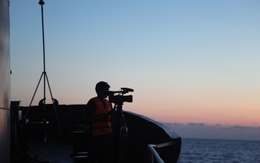 Phóng viên CNN kể chuyện chạm mặt 'quái thú' TQ trên Biển Đông