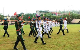 Màn múa súng chưa từng có kỷ niệm Chiến thắng Điện Biên Phủ