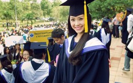 Miss Teen Diễm Trang xinh đẹp trong lễ tốt nghiệp đại học