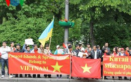 Từ điểm nóng Ukraine: Người Việt xuống đường phản đối Trung Quốc
