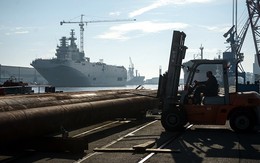 [ẢNH] Pháp âm thầm hạ thủy tàu Mistral thứ hai cho Nga trong đêm