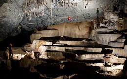 Cận cảnh vẻ đẹp mê hồn của hang động ở Quảng Bình