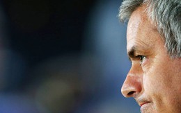 Vì sao Mourinho khẳng định Chelsea khó vô địch?