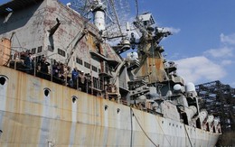 Cận cảnh tuần dương hạm Ukraine có thể bán cho Trung Quốc