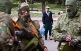 Truy tìm "bên thứ ba" bí ẩn tham chiến tại miền Đông Ukraine