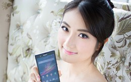 Hot girl xinh đẹp bên siêu phẩm Sony Xperia Z2